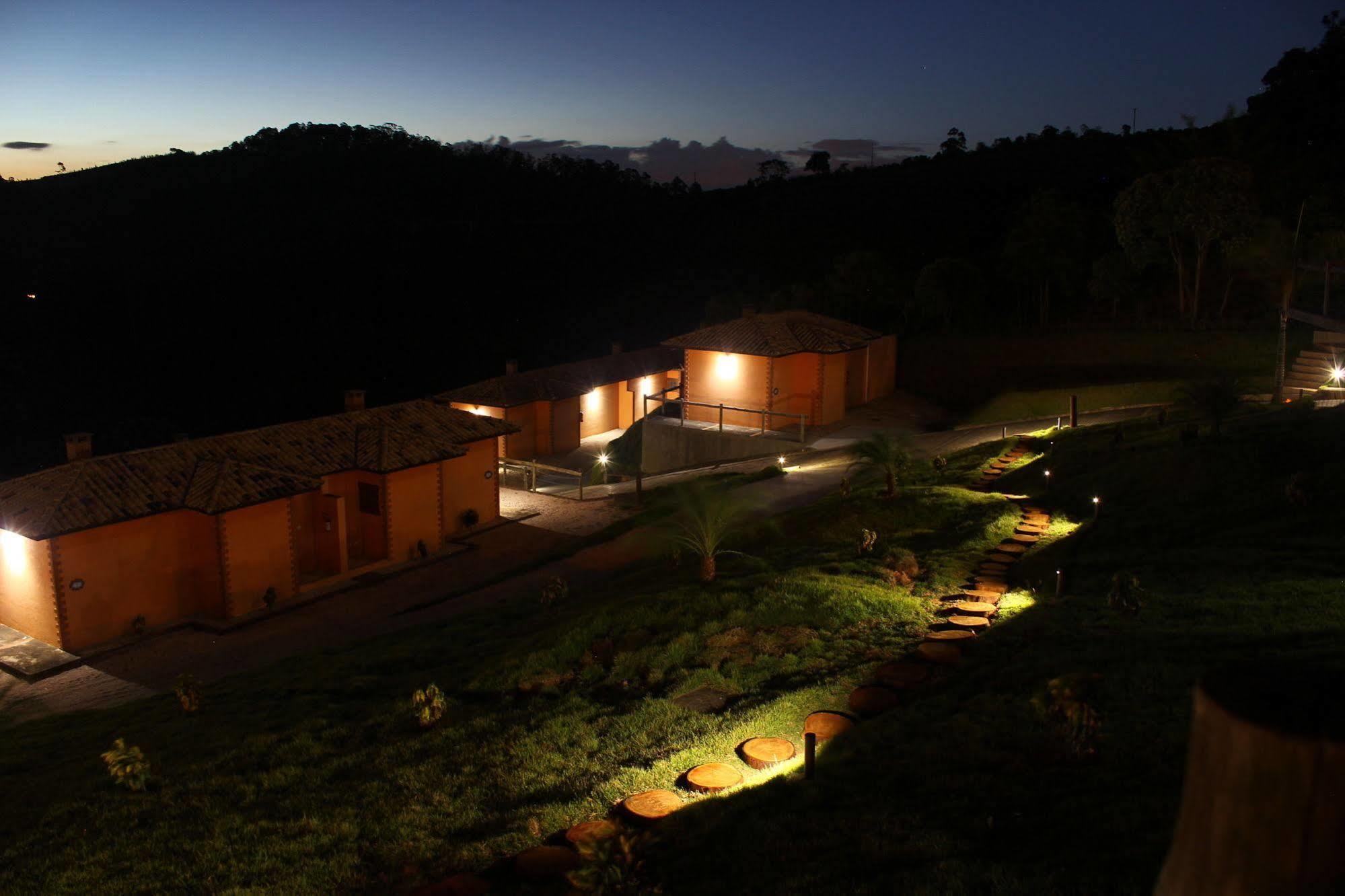 Pousada Villa Dos Leais Серра-Негра Экстерьер фото